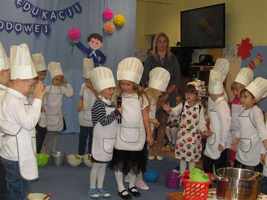 Grafika #48: Dzień Edukacji Narodowej w naszym przedszkolu