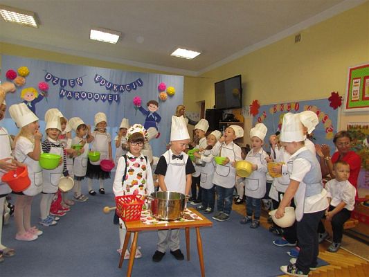 Grafika #60: Dzień Edukacji Narodowej w naszym przedszkolu