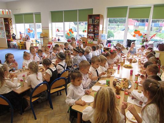 Grafika #65: Dzień Edukacji Narodowej w naszym przedszkolu