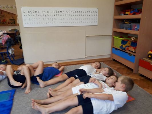 Grafika #8: 09.10.2019 Zajęcia gimnastyczne w gr II z elementami Metody Integracji Sensorycznej