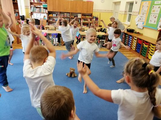 Grafika #9: 09.10.2019 Zdrowo i Sportowo w gr III