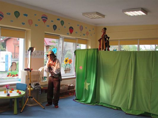 Grafika #9: 07.10.2019 Przedstawienie pt. "Jaś w krainie bajek"