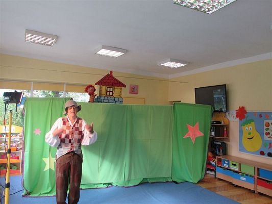 Grafika #13: 07.10.2019 Przedstawienie pt. "Jaś w krainie bajek"