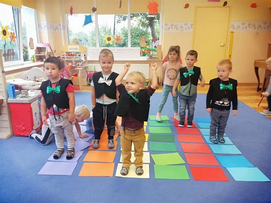 Grafika #5: 30.09.2019 Dzień Chłopaka