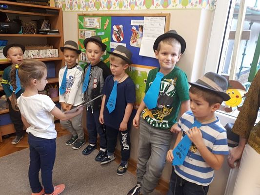 Grafika #20: 30.09.2019 Dzień Chłopaka