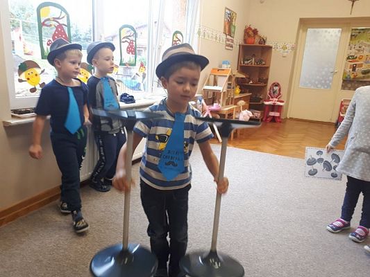 Grafika #51: 30.09.2019 Dzień Chłopaka