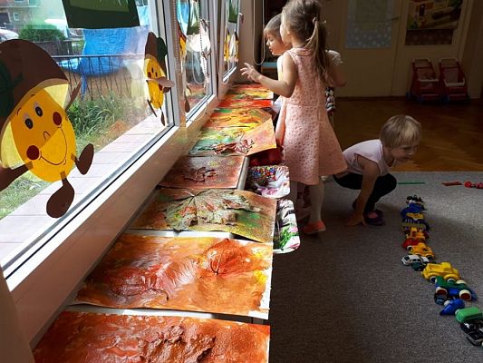 Grafika #4: 26.09.2019 Mały badacz razem z książką poznaje świat Gr II