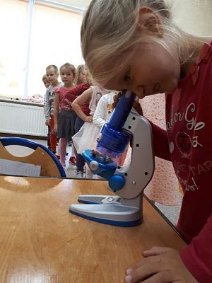 Grafika #37: 26.09.2019 Mały badacz razem z książką poznaje świat Gr II