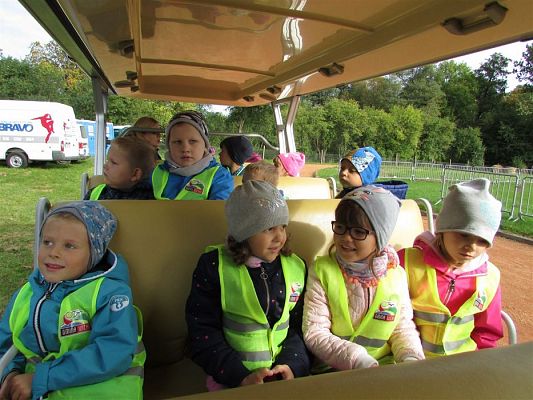 Grafika #3: 20.09.2019 Olimpiada osób niepełnosprawnych na stadionie w Charbrowie