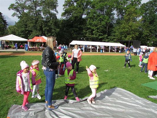 Grafika #29: 20.09.2019 Olimpiada osób niepełnosprawnych na stadionie w Charbrowie