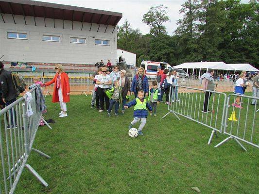 Grafika #74: 20.09.2019 Olimpiada osób niepełnosprawnych na stadionie w Charbrowie