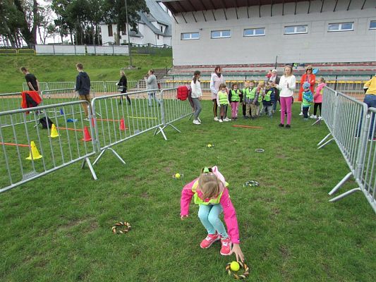 Grafika #76: 20.09.2019 Olimpiada osób niepełnosprawnych na stadionie w Charbrowie