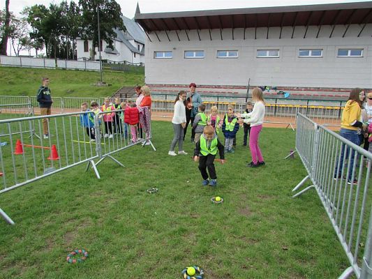 Grafika #78: 20.09.2019 Olimpiada osób niepełnosprawnych na stadionie w Charbrowie