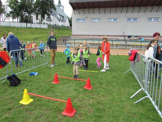 Grafika #87: 20.09.2019 Olimpiada osób niepełnosprawnych na stadionie w Charbrowie