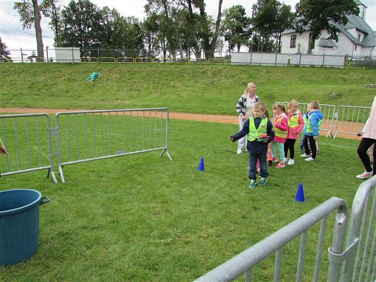 Grafika #92: 20.09.2019 Olimpiada osób niepełnosprawnych na stadionie w Charbrowie