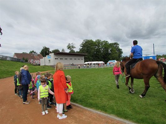 Grafika #97: 20.09.2019 Olimpiada osób niepełnosprawnych na stadionie w Charbrowie