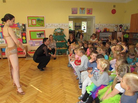 Grafika #31: 18.09.2019 Spotkanie z tancerzami Karoliną Morawiecką i Michałem Wesołowskim