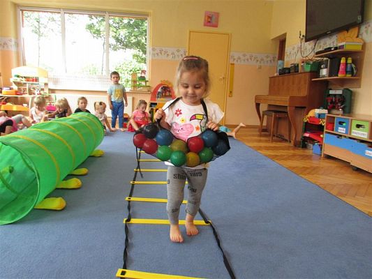 Grafika #10: Wakacyjne zabawy