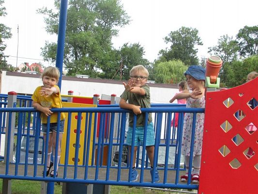 Grafika #17: Wakacyjne zabawy