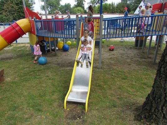 Grafika #34: Wakacyjne zabawy