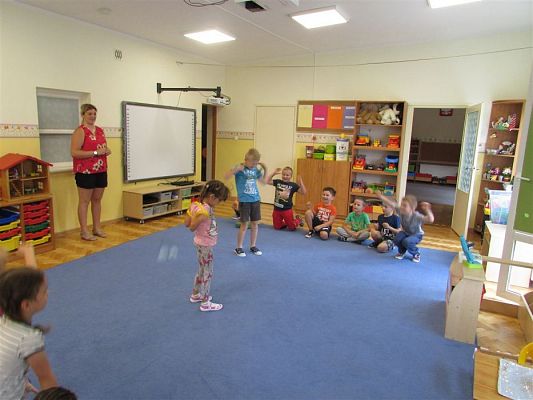 Grafika #41: Wakacyjne zabawy