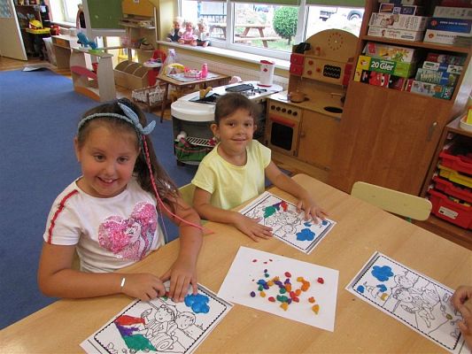 Grafika #54: Wakacyjne zabawy