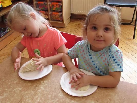 Grafika #63: Wakacyjne zabawy