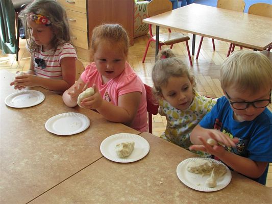 Grafika #65: Wakacyjne zabawy