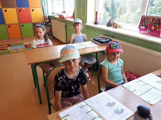 Grafika #14: 12.06.2019 Nasza pierwsza wizyta w szkole