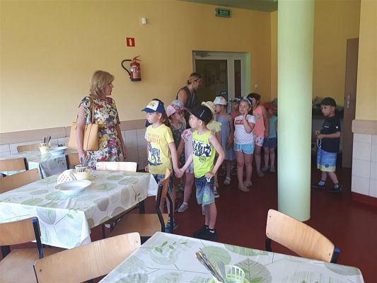 Grafika #20: 12.06.2019 Nasza pierwsza wizyta w szkole