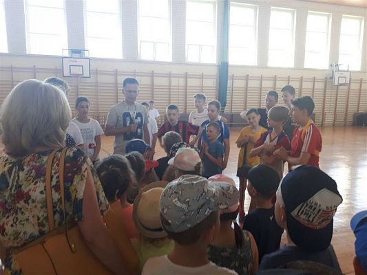 Grafika #25: 12.06.2019 Nasza pierwsza wizyta w szkole