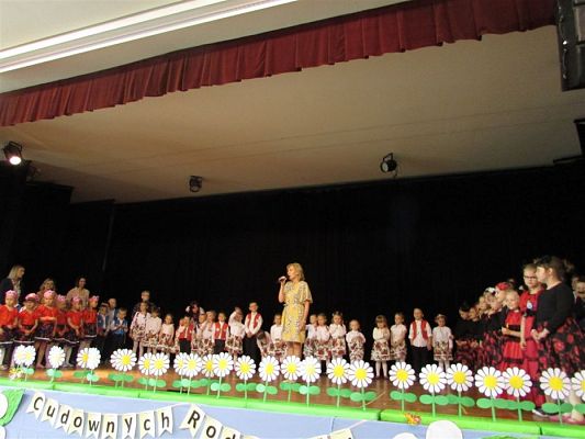 Grafika #1: 29.05.2019 Dzień Mamy i Taty w GOKiS w Wicku