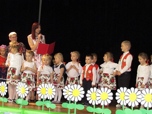 Grafika #6: 29.05.2019 Dzień Mamy i Taty w GOKiS w Wicku