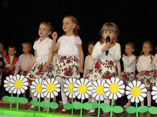 Grafika #10: 29.05.2019 Dzień Mamy i Taty w GOKiS w Wicku