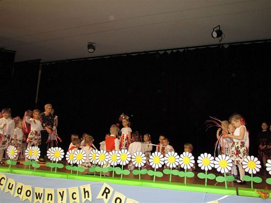 Grafika #19: 29.05.2019 Dzień Mamy i Taty w GOKiS w Wicku