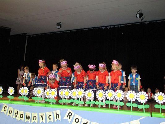 Grafika #35: 29.05.2019 Dzień Mamy i Taty w GOKiS w Wicku