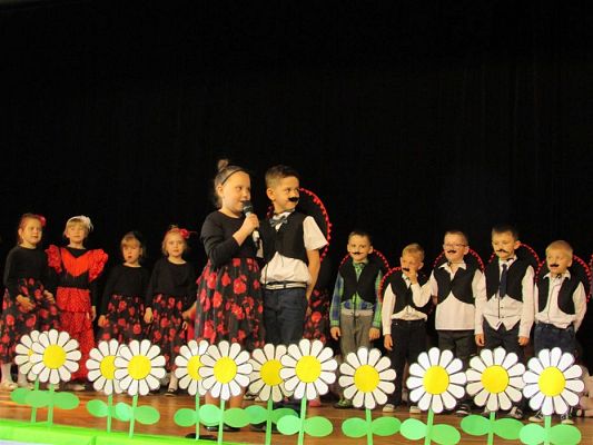 Grafika #43: 29.05.2019 Dzień Mamy i Taty w GOKiS w Wicku