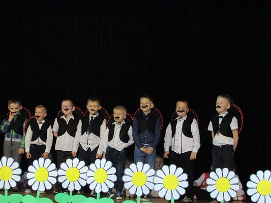 Grafika #46: 29.05.2019 Dzień Mamy i Taty w GOKiS w Wicku