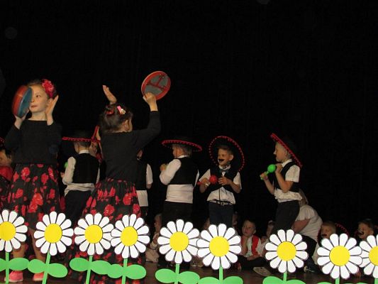 Grafika #58: 29.05.2019 Dzień Mamy i Taty w GOKiS w Wicku