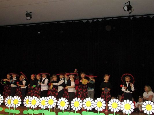 Grafika #62: 29.05.2019 Dzień Mamy i Taty w GOKiS w Wicku