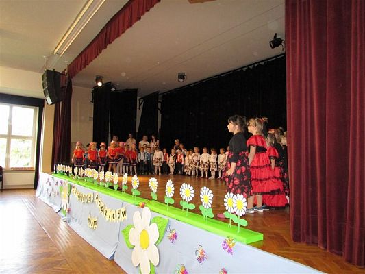 Grafika #78: 29.05.2019 Dzień Mamy i Taty w GOKiS w Wicku