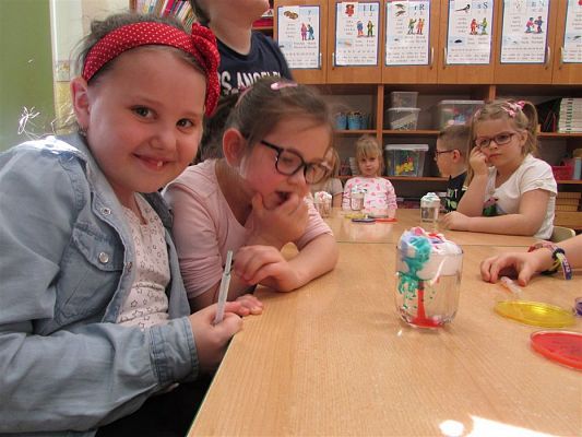 Grafika #15: Fotorelacja z Klubu Małego Odkrywcy