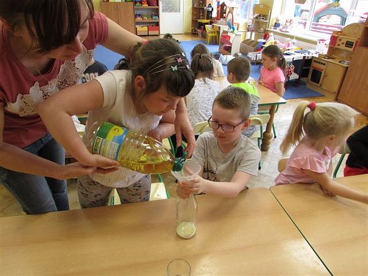 Grafika #48: Fotorelacja z Klubu Małego Odkrywcy