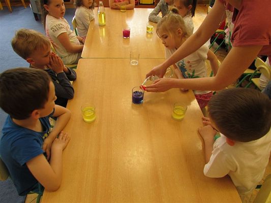 Grafika #52: Fotorelacja z Klubu Małego Odkrywcy