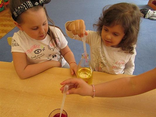 Grafika #60: Fotorelacja z Klubu Małego Odkrywcy