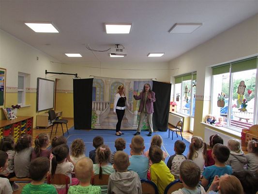 Grafika #4: 23.05.2019 Przedstawienie w wykonaniu teatru "Duet" z Krakowa pt."Magiczny ołówek"