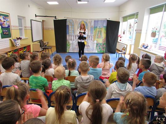 Grafika #6: 23.05.2019 Przedstawienie w wykonaniu teatru "Duet" z Krakowa pt."Magiczny ołówek"