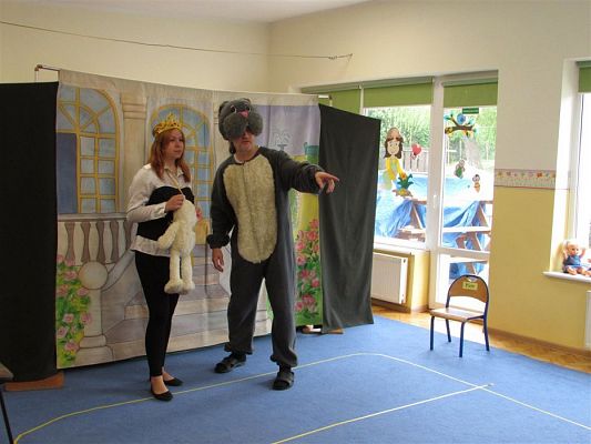 Grafika #8: 23.05.2019 Przedstawienie w wykonaniu teatru "Duet" z Krakowa pt."Magiczny ołówek"