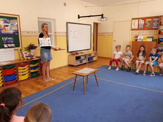 Grafika #9: 22.05.2019 Akademia Dobrych Manier