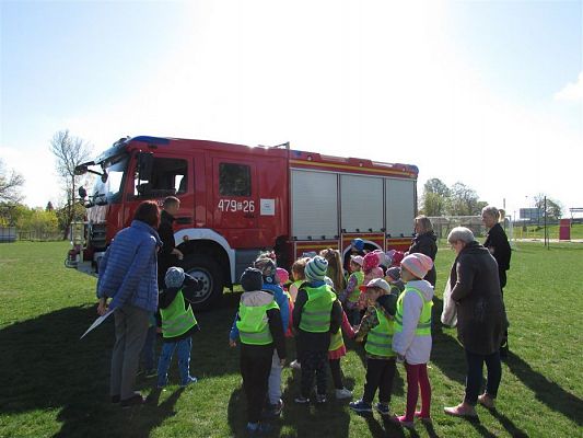 Grafika #13: 08.05.2019 Spotkanie ze strażakami z OSP w Wicku